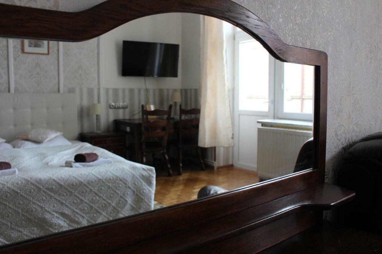 Apartament City, Clock Krosno Eksteriør bilde