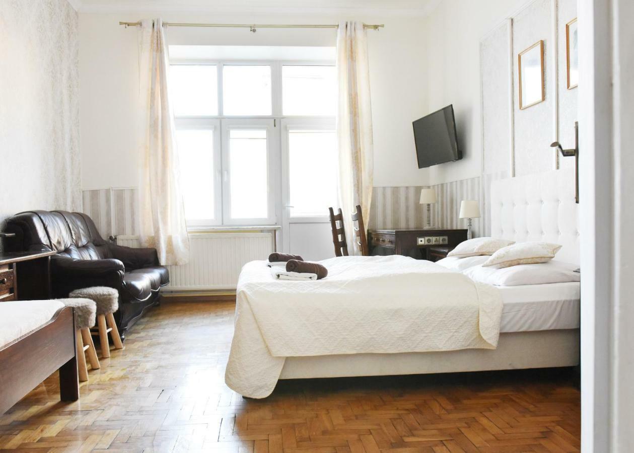 Apartament City, Clock Krosno Eksteriør bilde